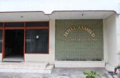 Zamrud Hotel